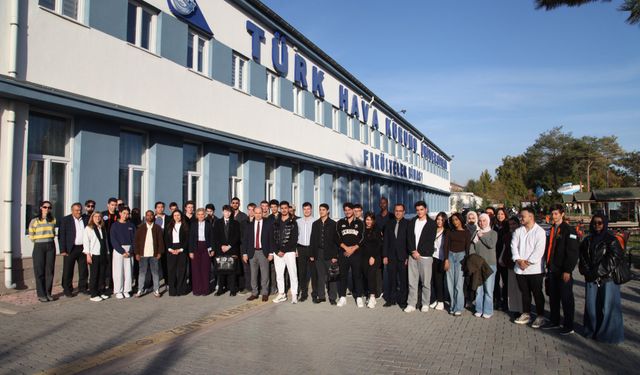 THK Üniversitesi'nden uluslararası öğrenciler için "Hoş geldin" etkinliği