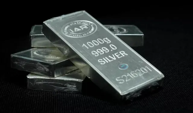 Gümüş rekor kırdı: Ons başına 52,50 doların üzerine çıkarak tüm zamanların zirvesine ulaştı
