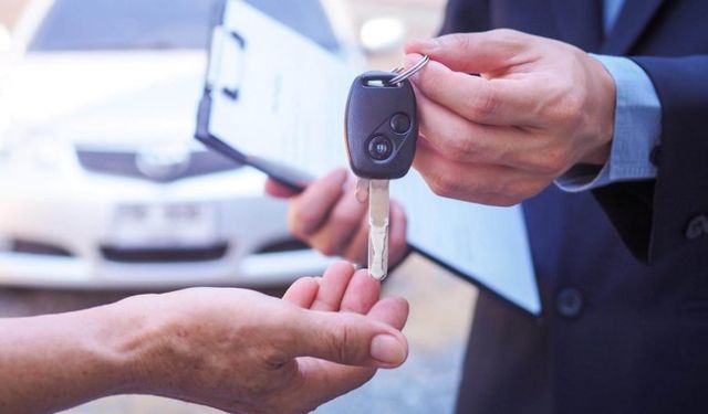 Ticaret Bakanlığı’ndan belgesiz araç ticaretine rekor ceza: 102 milyon TL