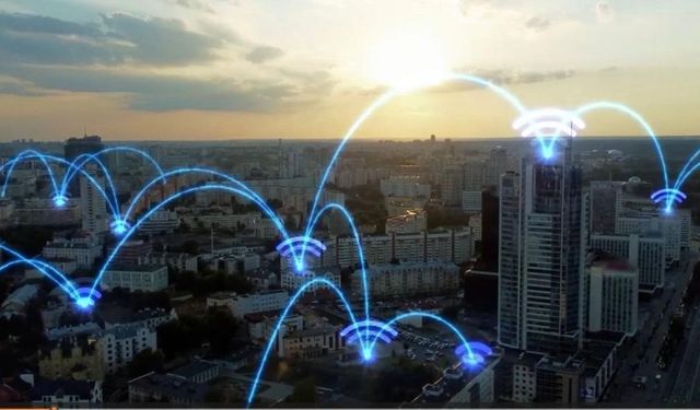 Bakan Uraloğlu tarih verdi: 5G için geri sayım başladı!