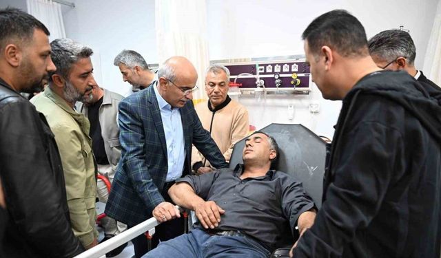 Malatya’da belediye aracı kaza yaptı: 4 personel yaralandı