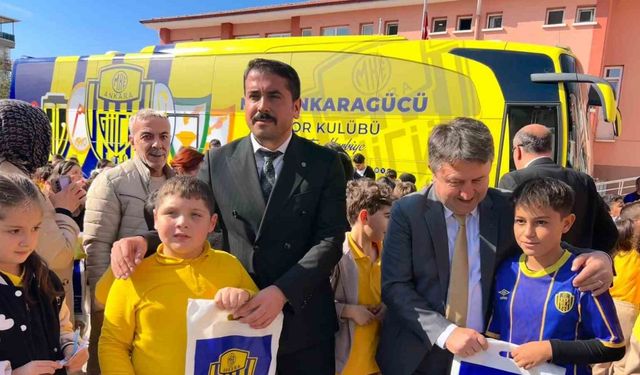 MKE Ankaragücü çocuklarla buluştu: Miniklere spor sevgisi aşılandı