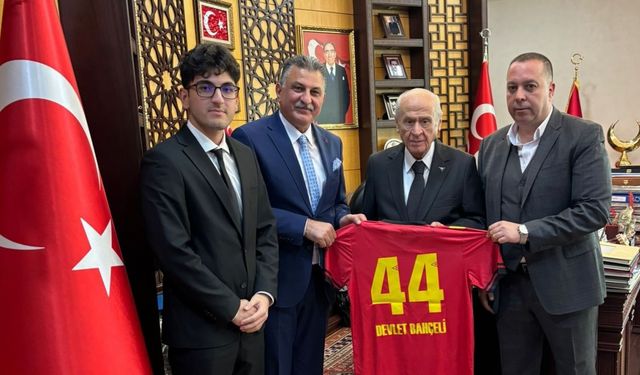 Yeni Malatyaspor Başkanı Aydın İşkur’dan Devlet Bahçeli’ye ziyaret
