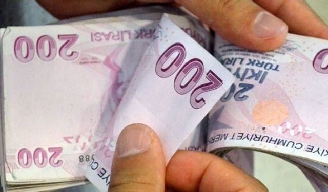 Milyonlarca kişiyi ilgilendiriyor! Zamlı maaşlar bu tarihlerde hesaplara yatacak