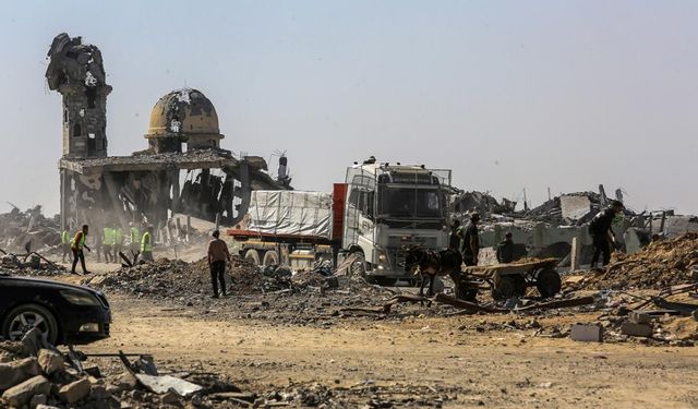 İsrail Gazze’ye insani yardımı durdurdu! Saldırılarda ölü sayısı 17’ye yükseldi