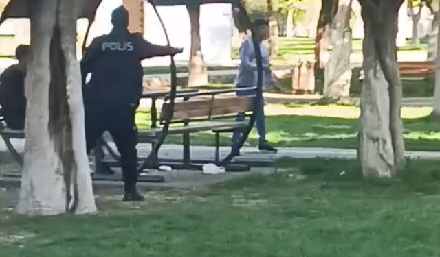 Kurtalan’da korku dolu dakikalar! Elinde bıçakla vatandaşlara saldırdı