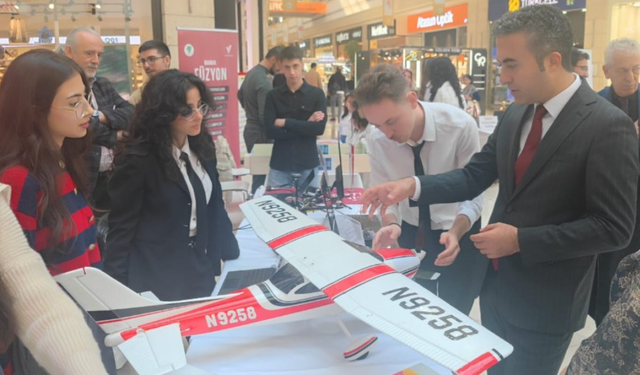 Ankara’da Teknoloji Şenliği: CodeWeek 2025 Büyük Beğeni Topladı!