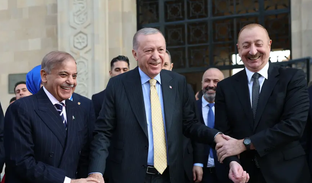 Cumhurbaşkanı Erdoğan’dan Karabağ Zaferi’nin 5. yılında kalıcı barış mesajı!