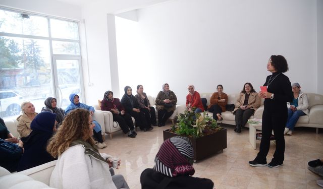 Uzmanından Ankara'da menopoz süreci için altın tavsiyeler