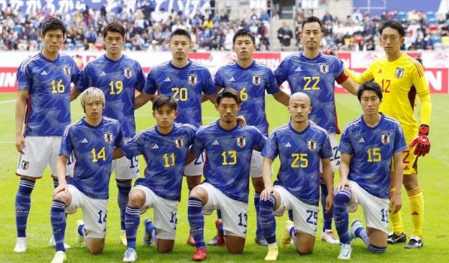 Japonya tarihindeki ilk FİFA World Cup görünümünü hangi yıl yaptı?