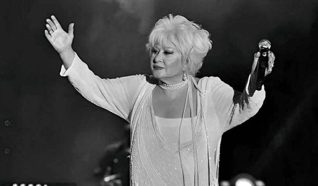 Türk sanat müziğinin efsane sesi Muazzez Abacı 78. yaş gününde hayatını kaybetti