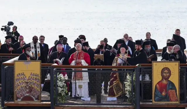 Papa'nın İznik ziyaretinde ortalık karıştı: Vatandaşlar hep bir ağızdan tekbir getirdi!