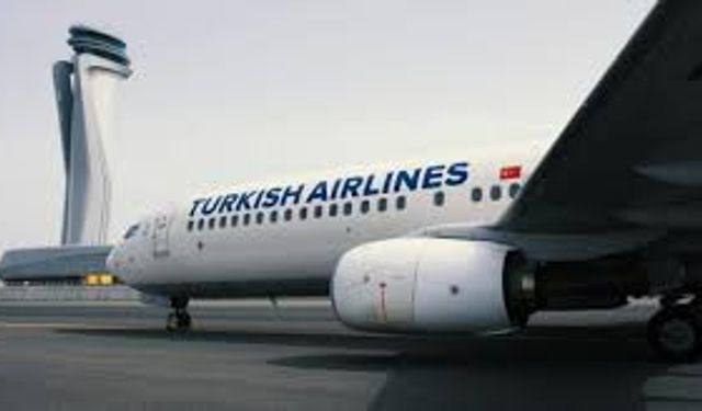 İstanbul Havalimanı’nda bomba paniği: Uçak tahliye edildi, yolcu gözaltında!