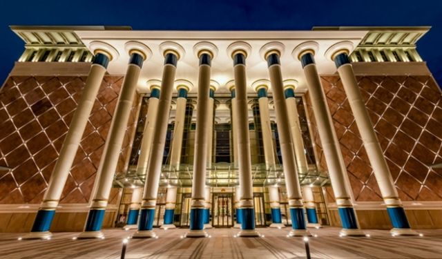 Türkiye'nin en büyük kütüphanesi hangi şehirdedir?