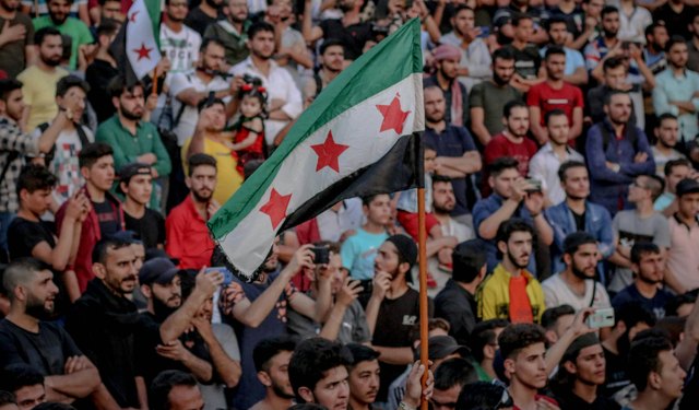 Suriye’de ortalık karıştı: ABD ve Suriye askerlerine pusuda ateş açıldı