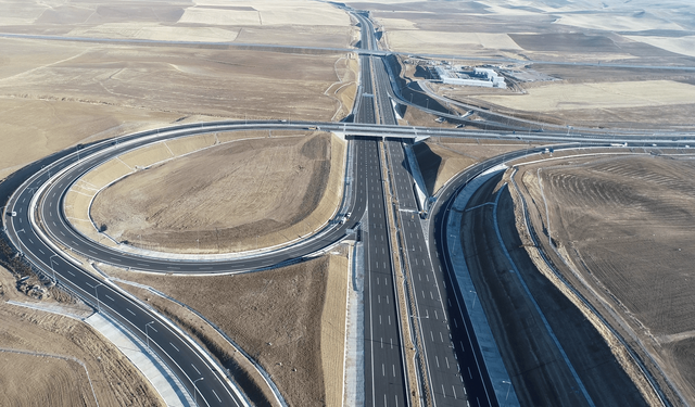 Ankara’da uyarısız biten şerit tepki çekti: 'Tuzak gibi'