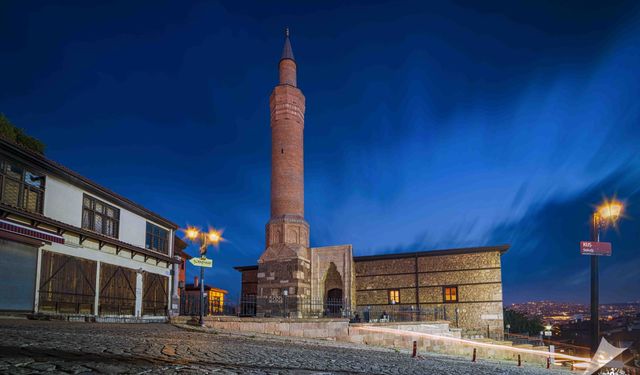Ankara’nın 800 yıllık mirası: Arslanhane Camii zamana meydan okuyor