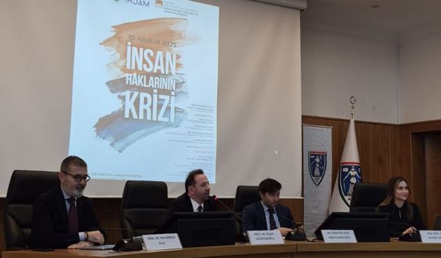 İnsan Haklarının Krizi Paneli Ankara’da Düzenlendi