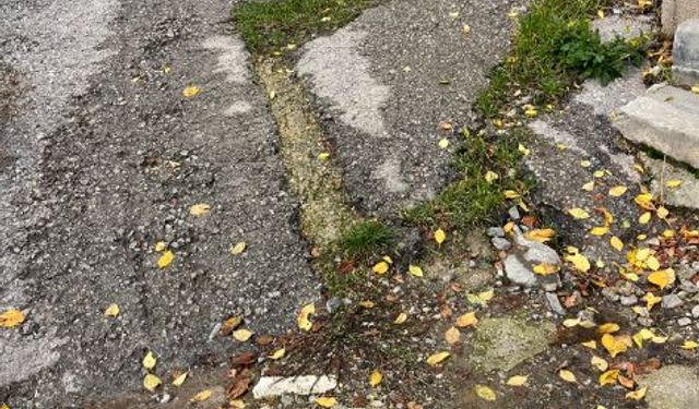 Yükseltepe Mahallesi’nde Kanalizasyon Problemi Üç Haftadır Sürüyor