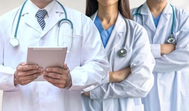 KPSS Puanı Var, Kadro Yok: Sağlıkçıların Bekleyişi Meclis Gündeminde