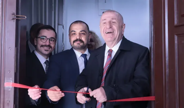 Zafer Partisi Yenimahalle İlçe Başkanlığı törenle açıldı