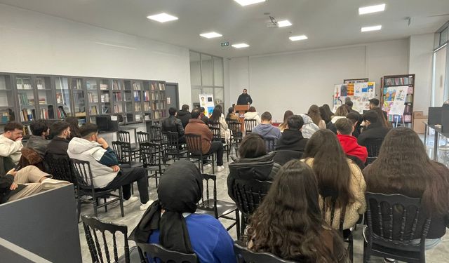 Sektör-Öğrenci Buluşmaları devam ediyor: Geleceğin yazılımcıları Ankara'da bir araya geldi