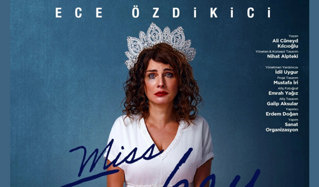 Miss Turkey Ankara’da sahnede: Kadın hikâyelerine ironik bir bakış