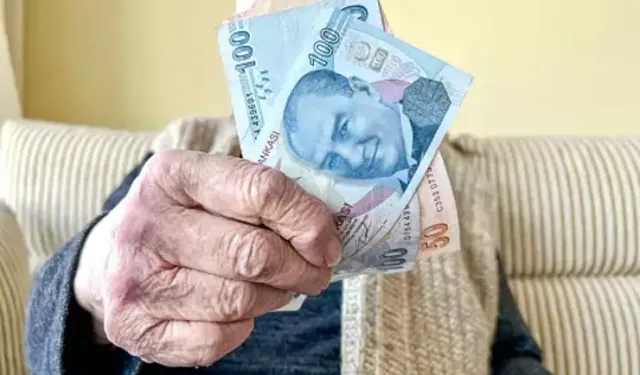 Memur ve emeklinin gözü zamda: Şimşek maaş artışında ölçüyü açıkladı