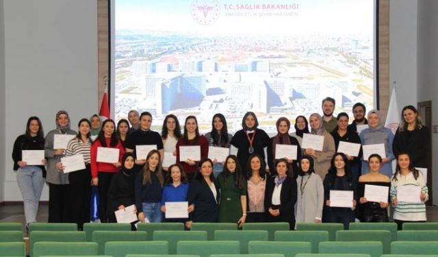 Etlik Şehir Hastanesi’nde NRP Sertifikalı Eğitim Programı Tamamlandı