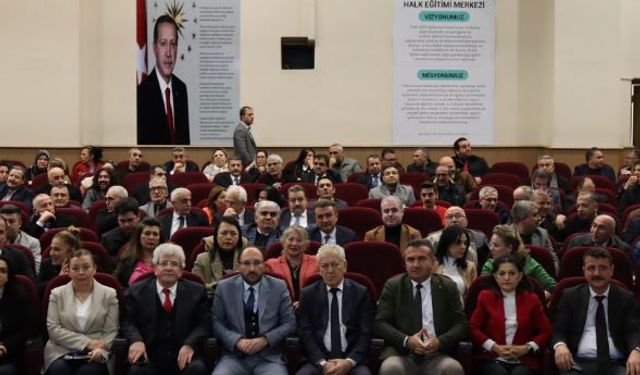 Ahmet Gençtürk Başkanlığında Mamak’ta Eğitim Zirvesi