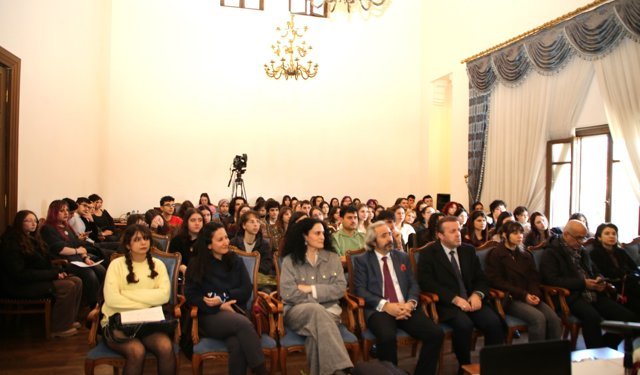 Endülüs’ten Günümüze Çeviri Geleneği Ankara'da Ele Alındı