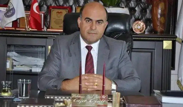 Hatay'da eski Çekmece belediye başkanı oğlu tarafından öldürüldü