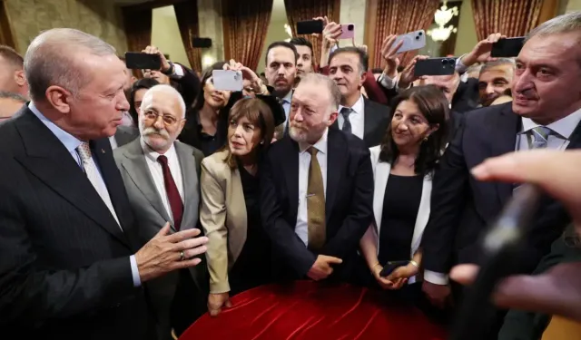 DEM Parti’de büyük dönüşüm planı: Yeni isim ve yeni kadro hazırlığı yolda mı?