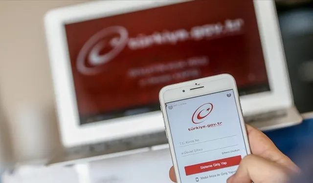 e-Devlet'te rekor ilgi! Vatandaşın en çok kullandığı hizmet SGK oldu