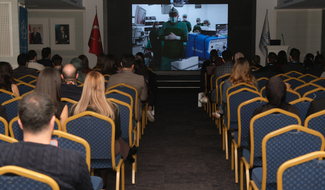 Dudak ve Damak Yarıkları Tedavisinde Güncel Yaklaşımlar Ankara’da Ele Alındı