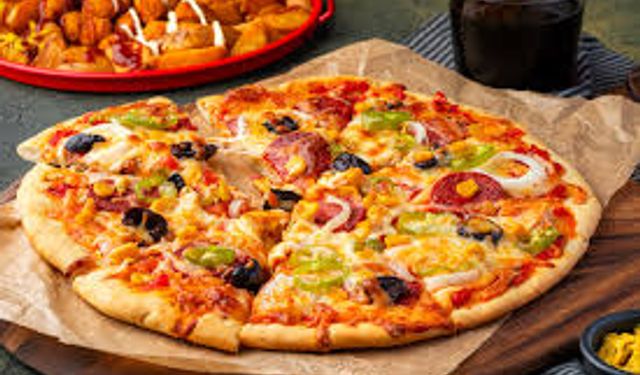10 Yılda Bu Kadar mı Değişir? O Pizza Gündem Oldu