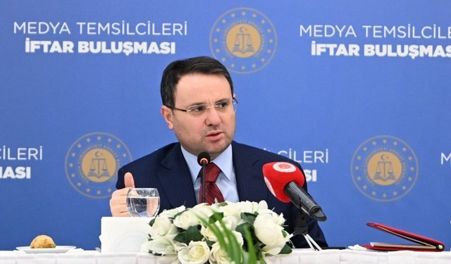 Bakan Gürlek açıkladı: Çocuk suçlulara müebbet geliyor!