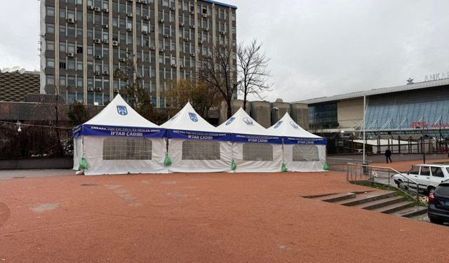 Başkentte İftar Noktalarına Bir Yenisi Daha: Maltepe’de İftar Sofrası Kuruldu