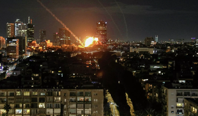 İran’dan İsrail’e yeni saldırı: Tel Aviv ve Ben-Gurion Havalimanı hedef alındı