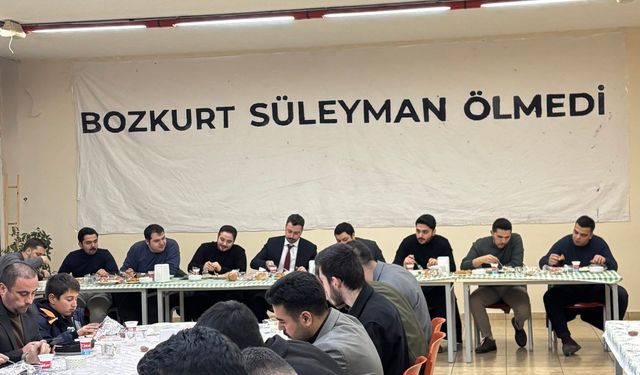 Ankara Üniversitesi’nde ülküdaşlardan Süleyman Özmen anısına yemek programı