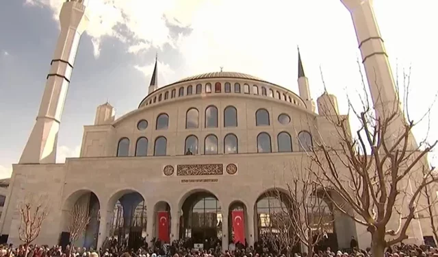 Hacı İbrahim Demir kimdir? Camiinin özellikleri neler?