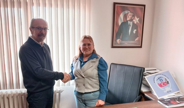 Bes-Sen Ankara Şubesinde Bayrak Devri