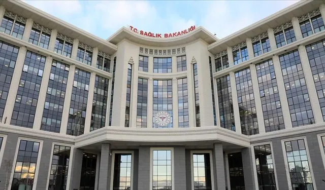 Bakanlıktan ‘hastaneler satılıyor’ iddiasına yanıt gecikmedi!