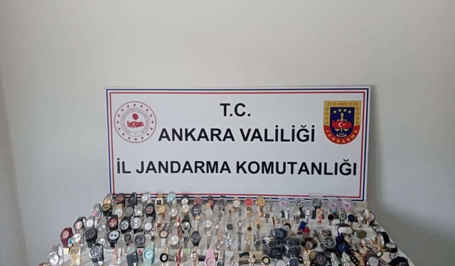 Ankara’da operasyon: 3,2 milyon liralık kaçak saat geçirildi!