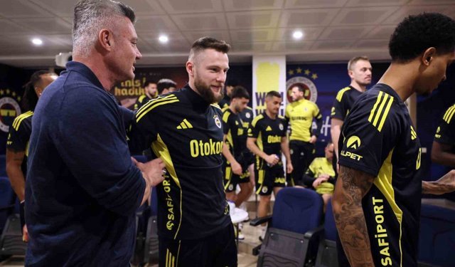 Derbi öncesi son hazırlık! Fenerbahçe kampa girdi