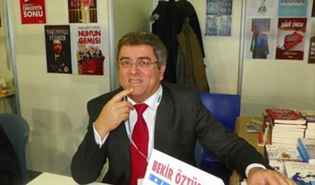 Bekir Öztürk kimdir, nerede yaşıyor? Bekir Öztürk nereden yayın yapıyor?