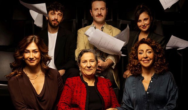 Ankara’da “Bir Aile Provası: Yaşayın Gitsin” seyirciyle buluşuyor