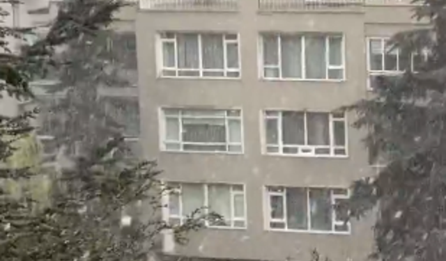 Ankara'da Şoke Eden Görüntüler! 5 Dakikada Kar Gitti, Güneş Geldi