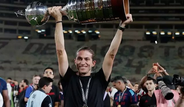 Filipe Luís kimdir? Kaç yaşında, nereli? Babası kim? Hangi takımları çalıştırdı? Fenerbahçe...