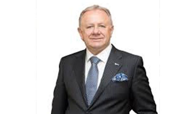 Adil Pelister kimdir, neden istifa etti?